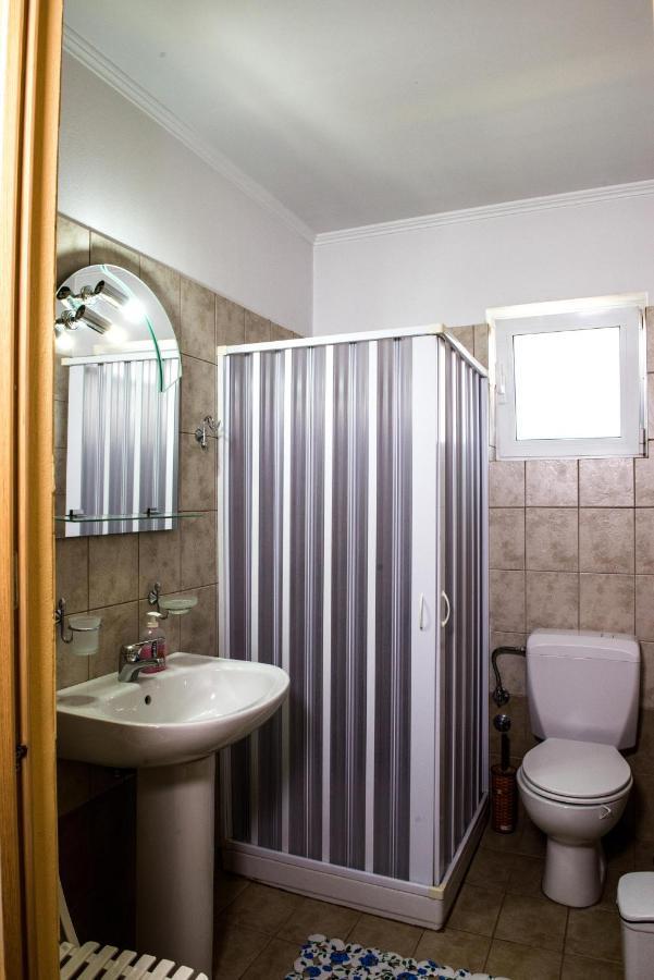 Guesthouse To Tzaki Kónica Kültér fotó